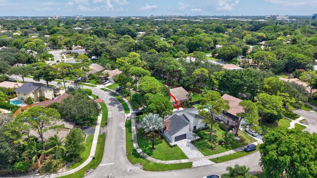 2908 NW 24th Way, Boca Raton, FL 33431