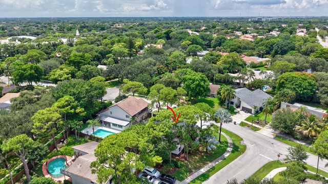 2908 NW 24th Way, Boca Raton, FL 33431