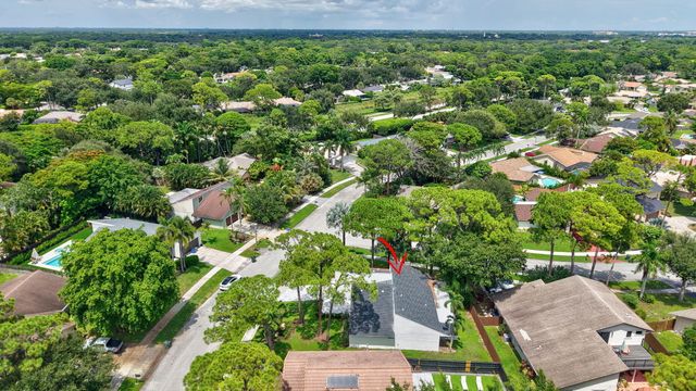 2908 NW 24th Way, Boca Raton, FL 33431