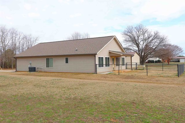 141 Burton Drive, Chesnee, SC 29323