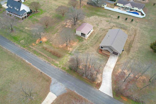 141 Burton Drive, Chesnee, SC 29323