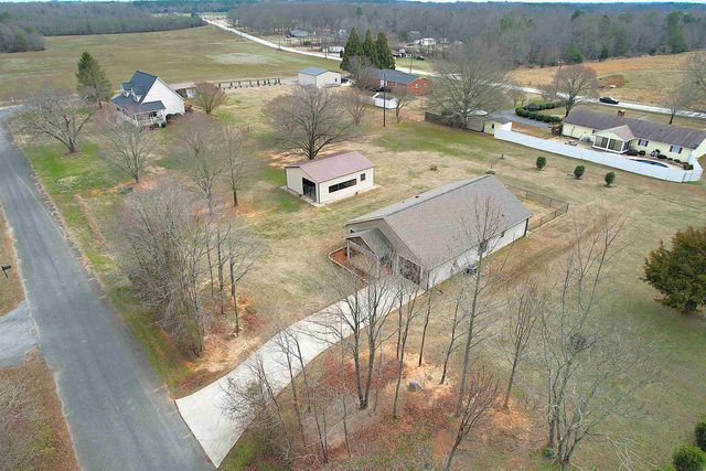 141 Burton Drive, Chesnee, SC 29323