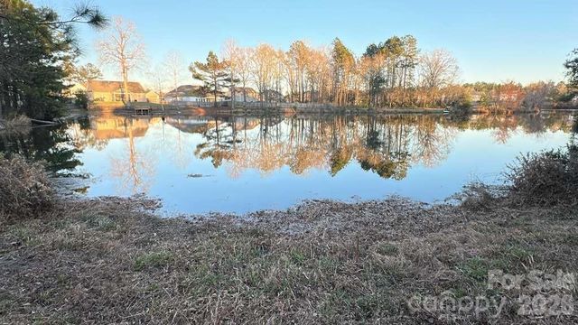 221 Shadowbrook Way, Camden, SC 29020