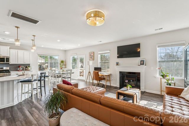 221 Shadowbrook Way, Camden, SC 29020