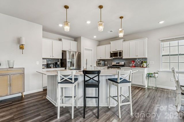 221 Shadowbrook Way, Camden, SC 29020