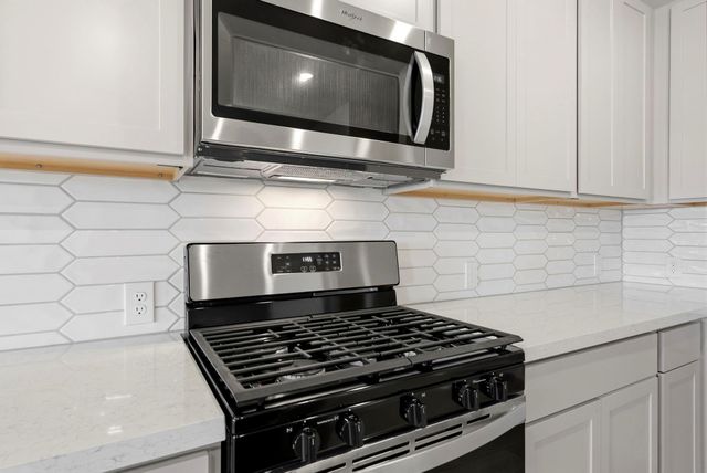 19070 Cetara Villa Drive, Hockley, TX 77447