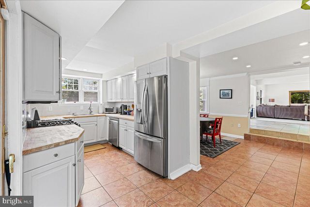 550 MEADOWBROOK AVE, Ambler, PA 19002