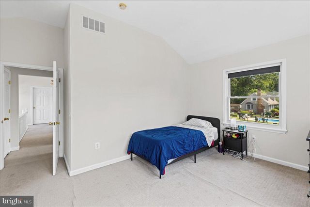 550 MEADOWBROOK AVE, Ambler, PA 19002