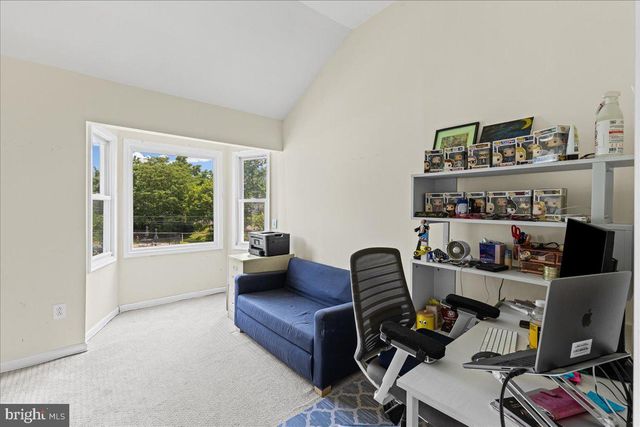 550 MEADOWBROOK AVE, Ambler, PA 19002