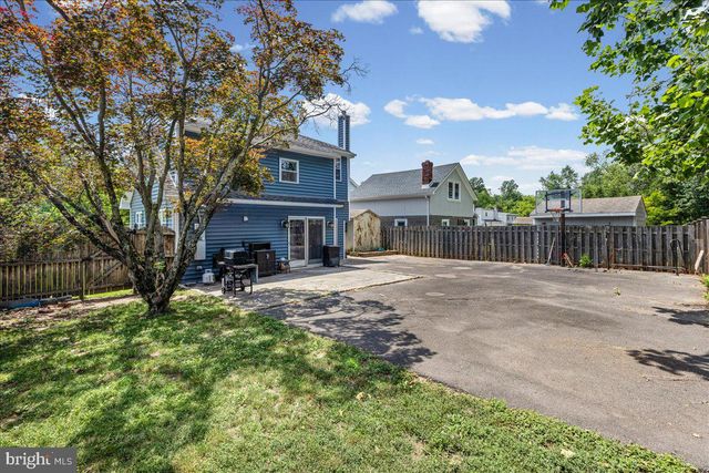 550 MEADOWBROOK AVE, Ambler, PA 19002