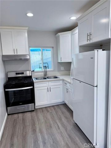 1816 W 22nd Street, Los Angeles, CA 90018