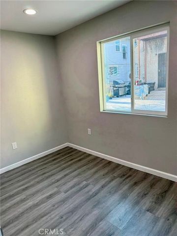 1816 W 22nd Street, Los Angeles, CA 90018