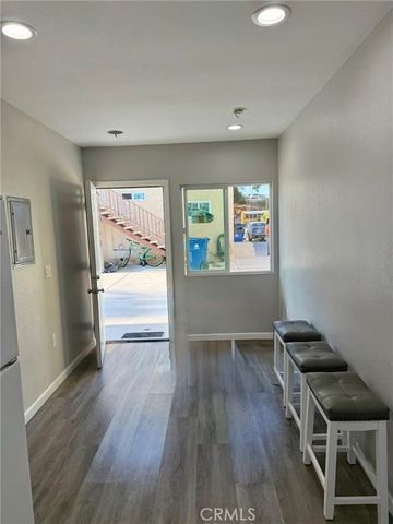 1816 W 22nd Street, Los Angeles, CA 90018