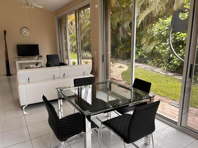 8884 Shoal Creek Lane, Boynton Beach, FL 33472