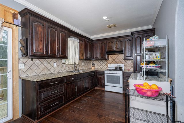 6543 CR 492, Tyler, TX 75706