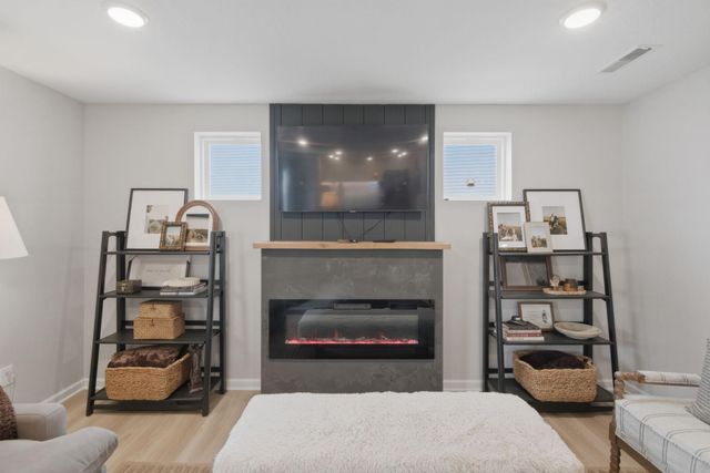 6237 64th Street S, Cottage Grove, MN 55016