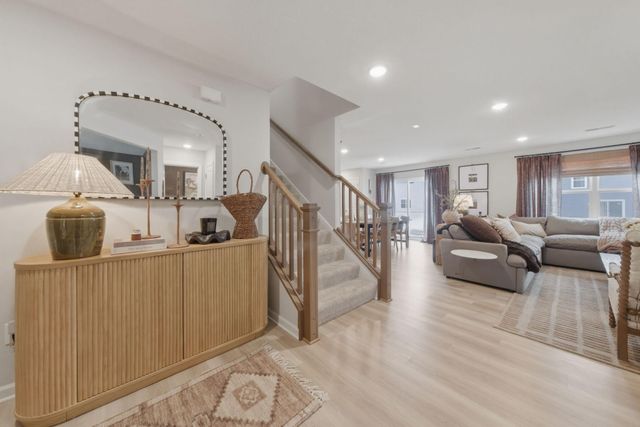 6237 64th Street S, Cottage Grove, MN 55016