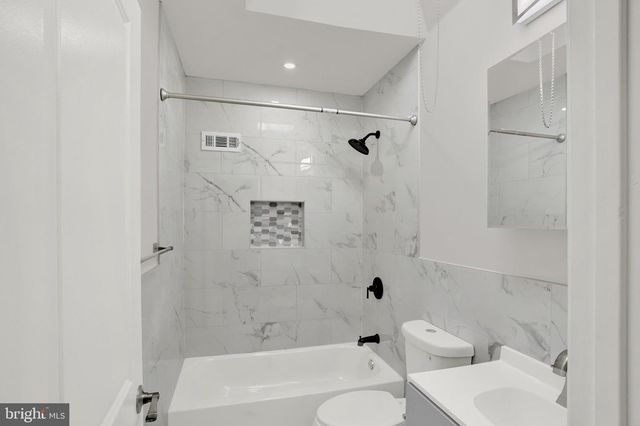 1424 S NAPA ST, Philadelphia, PA 19146
