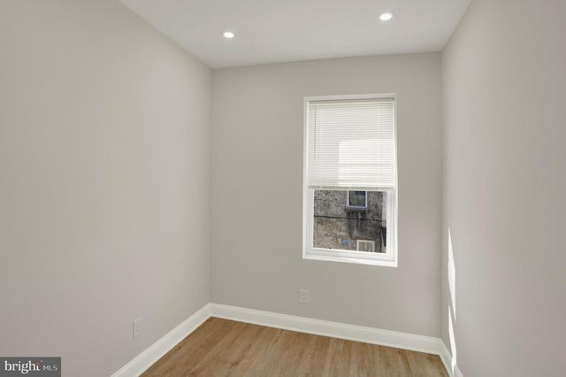 1424 S NAPA ST, Philadelphia, PA 19146