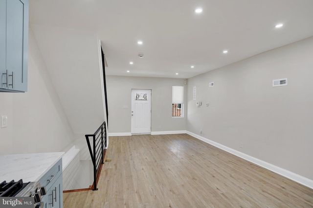 1424 S NAPA ST, Philadelphia, PA 19146