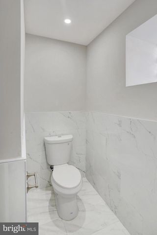 1424 S NAPA ST, Philadelphia, PA 19146
