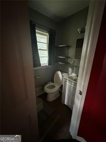 1905 Janet Lane, Decatur, GA 30035