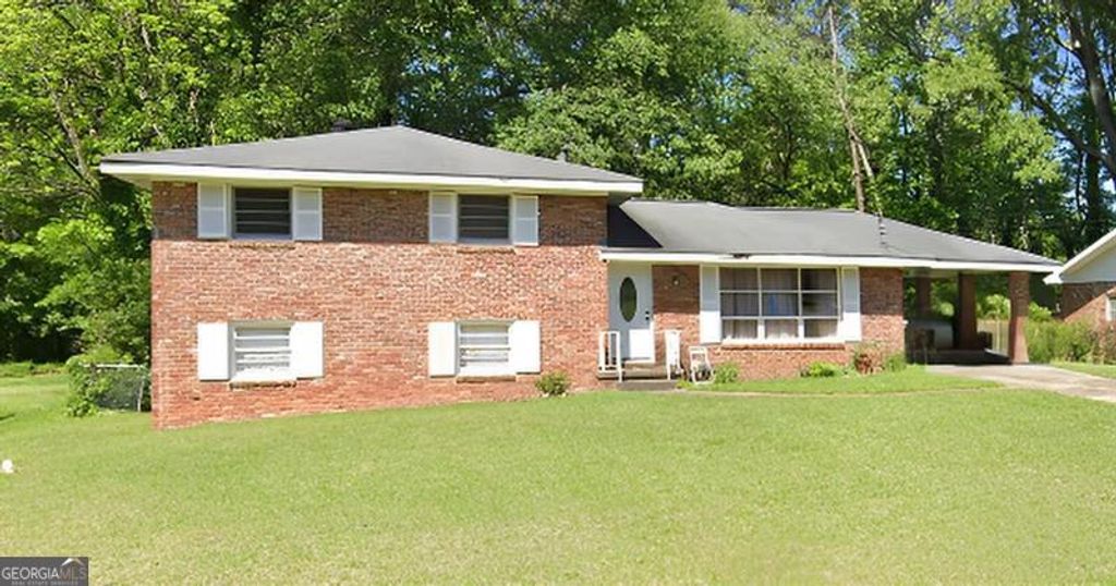 1905 Janet Lane, Decatur, GA 30035