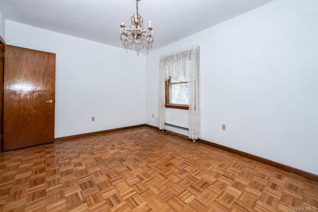 1559 Hollywood Avenue, Bronx, NY 10461