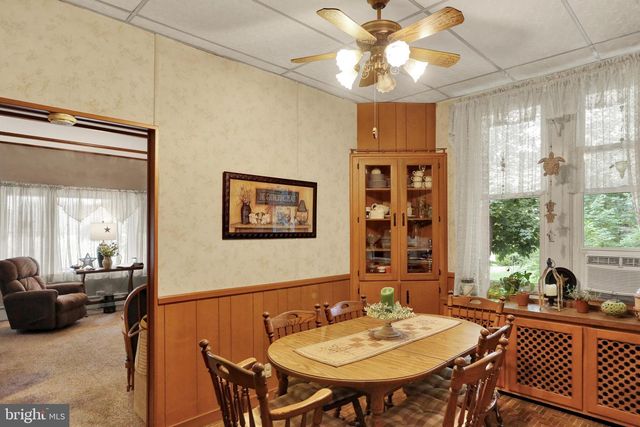 185 STITZER, Oley, PA 19547