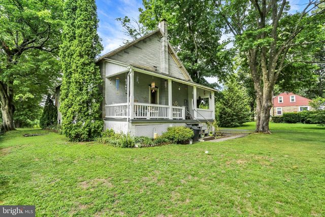 185 STITZER, Oley, PA 19547