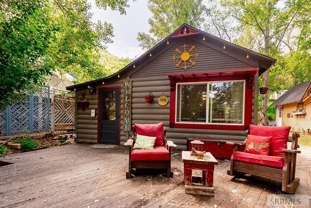 Image 6 of property listing at 65 E Booth, Lava Hot Springs, ID 83246