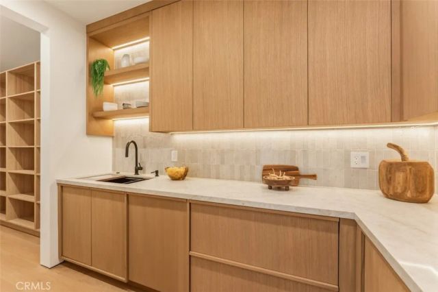 10433 Valley Spring Lane, Toluca Lake, CA 91602