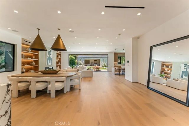 10433 Valley Spring Lane, Toluca Lake, CA 91602