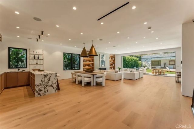 10433 Valley Spring Lane, Toluca Lake, CA 91602