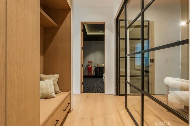 10433 Valley Spring Lane, Toluca Lake, CA 91602