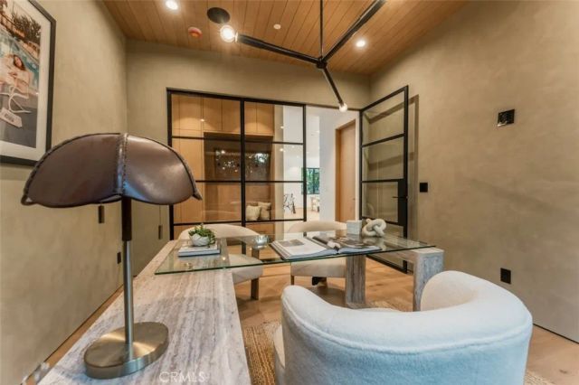 10433 Valley Spring Lane, Toluca Lake, CA 91602