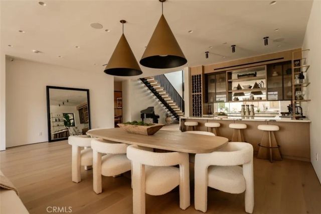10433 Valley Spring Lane, Toluca Lake, CA 91602