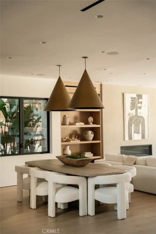 10433 Valley Spring Lane, Toluca Lake, CA 91602