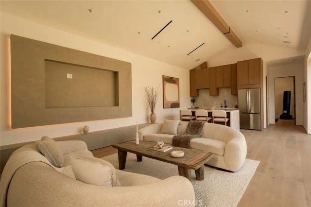 10433 Valley Spring Lane, Toluca Lake, CA 91602