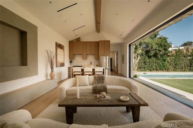 10433 Valley Spring Lane, Toluca Lake, CA 91602