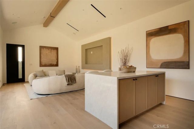 10433 Valley Spring Lane, Toluca Lake, CA 91602