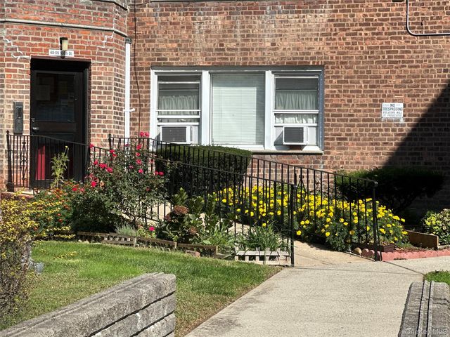 6809 138th Street 2C, Flushing, NY 11367