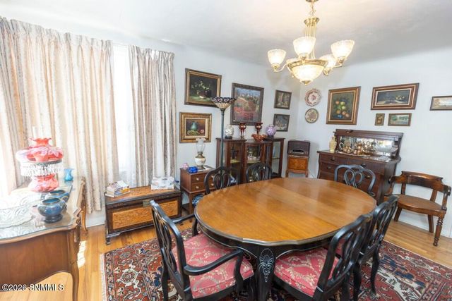 950 Hess Terrace, Las Cruces, NM 88005