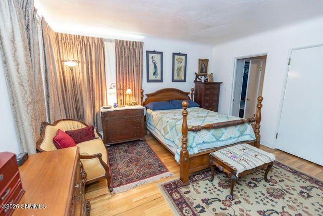 950 Hess Terrace, Las Cruces, NM 88005