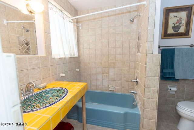 950 Hess Terrace, Las Cruces, NM 88005