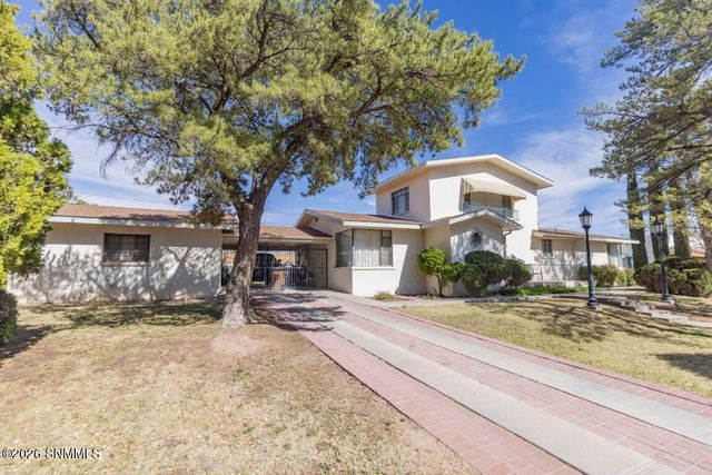 950 Hess Terrace, Las Cruces, NM 88005
