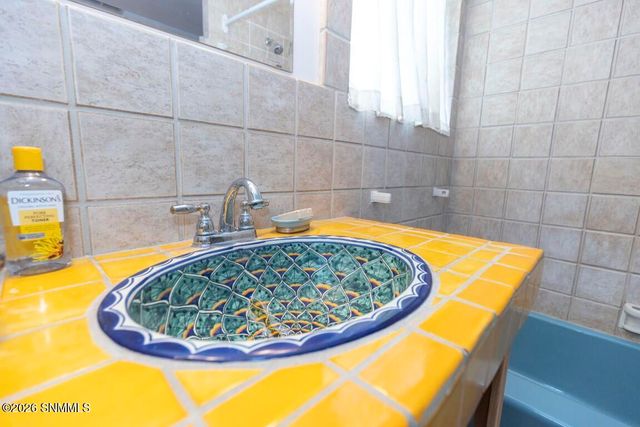 950 Hess Terrace, Las Cruces, NM 88005