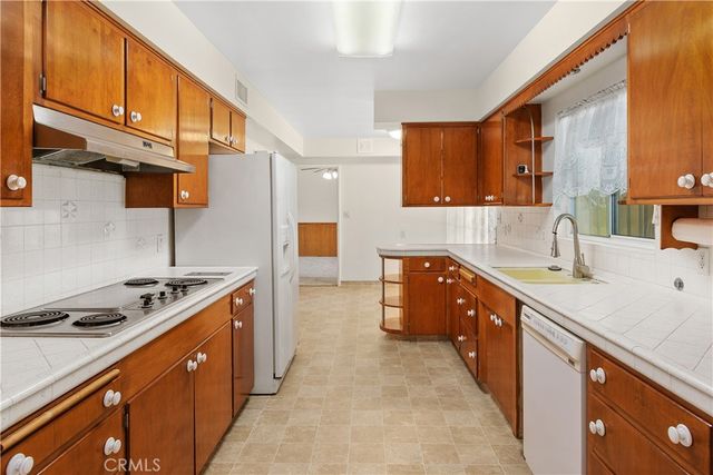 3627 N F St., San Bernardino, CA 92405