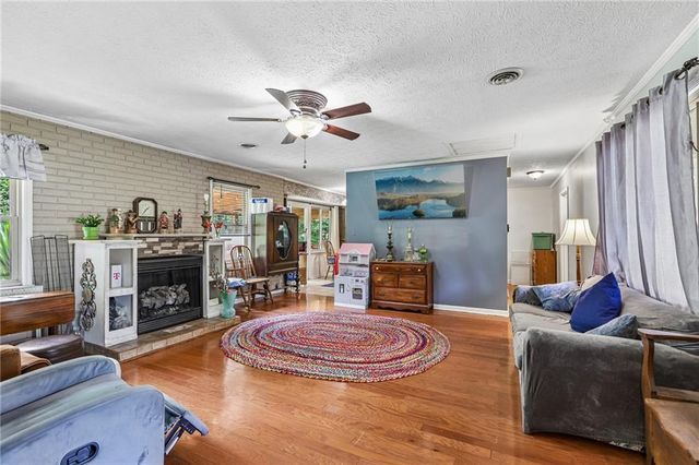 1949 Bonnie Ridge Drive, Griffin, GA 30223
