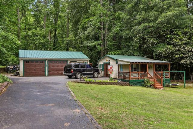 1949 Bonnie Ridge Drive, Griffin, GA 30223